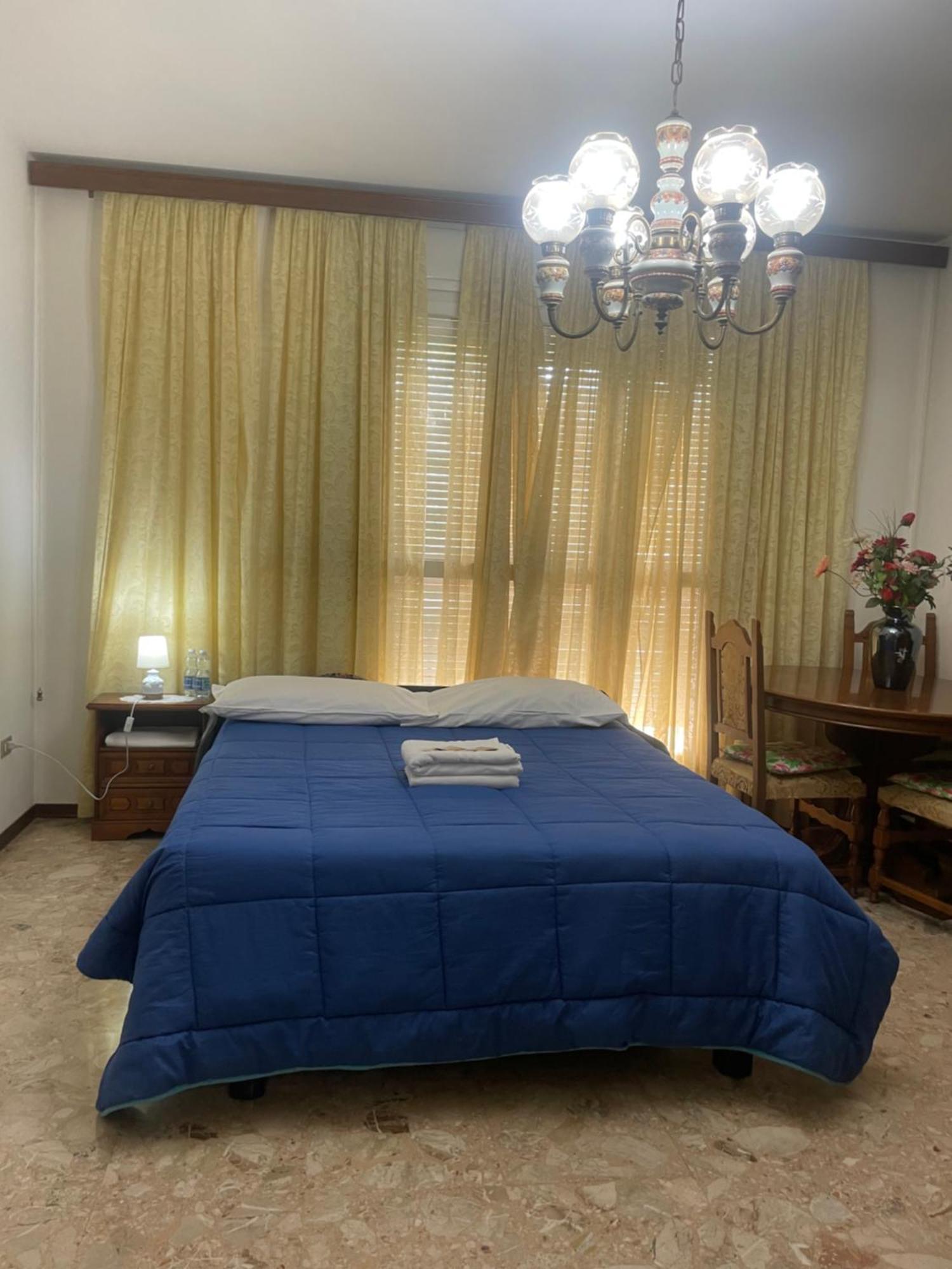 Famagosta Home Privatunterkunft Mailand